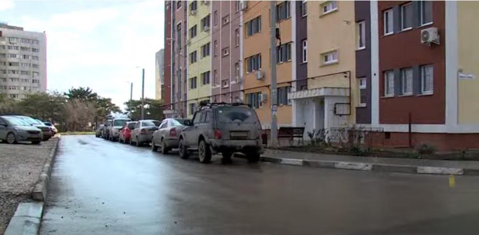 Конфликт жителей дома №24 по улице Комбрига Потапова
