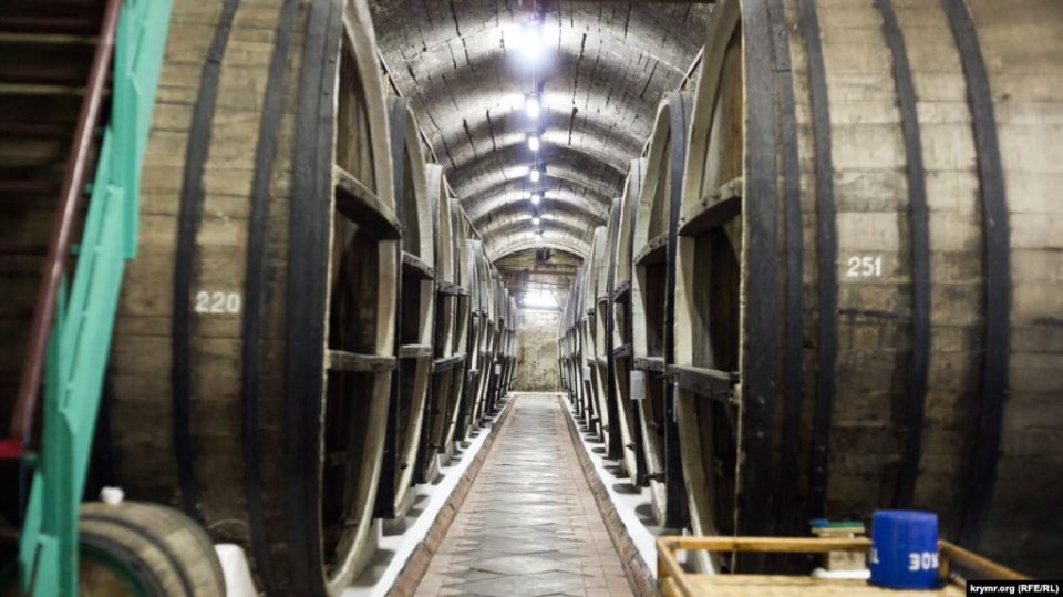 Завод марочных вин «Коктебель» в Крыму