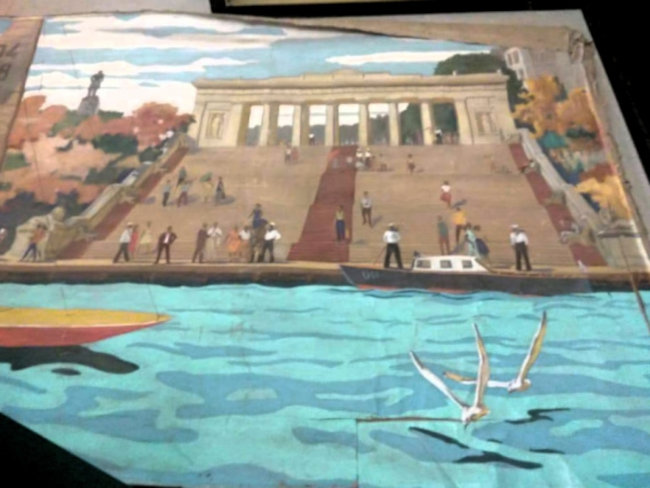 Живописное полотно с видом на «Графскую пристань с моря»