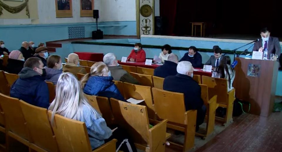 Общественные слушания в посёлке авиаторов, посвящённые этому вопросу, состоялись в воскресенье 7 марта