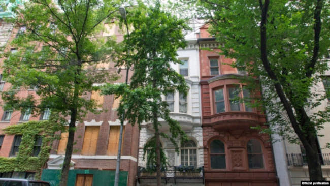 Роман Абрамович является владельцем трех домов в Нью-Йорке