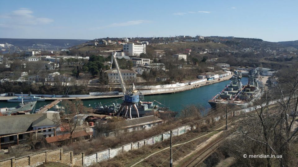 13-й судоремонтный завод Черноморского флота акватория Килен-бухты в Севастополе