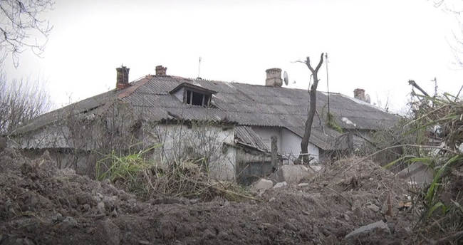 В Севастополе на улице Чернореченская, 119 снесут частные постройки
