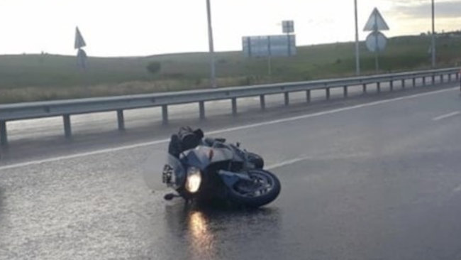 Мотоциклистка разбилась насмерть под Симферополем
