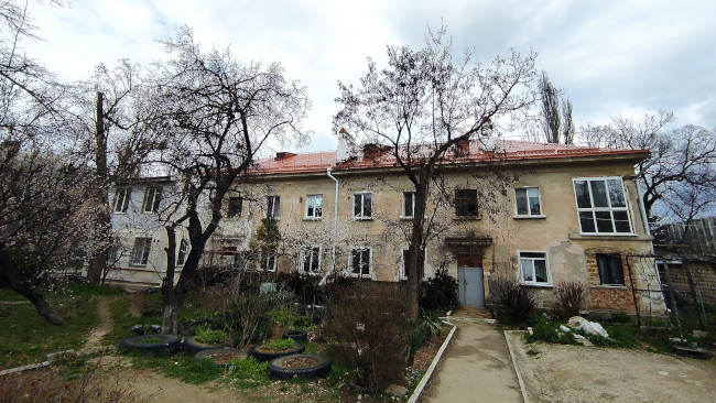 капремонт крыши дома №1 по улице Чехова в Севастополе