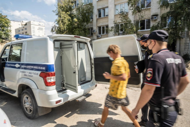 Полиция Севастополя задержала наркомана