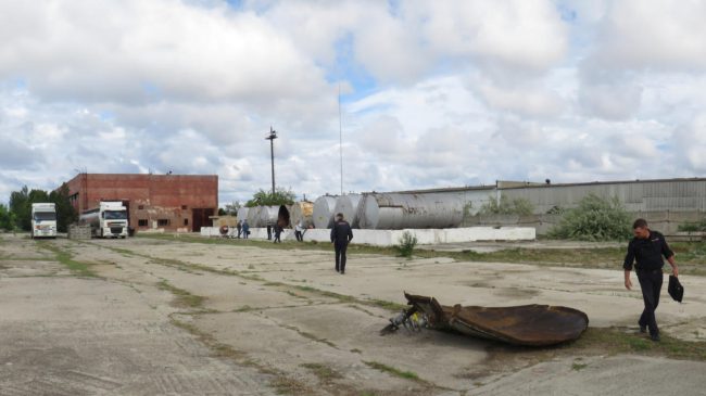 пустая цистерна для нефтепродуктов взорвалась во время проведения сварочных работ в городе Щёлкино Ленинского района Крыма