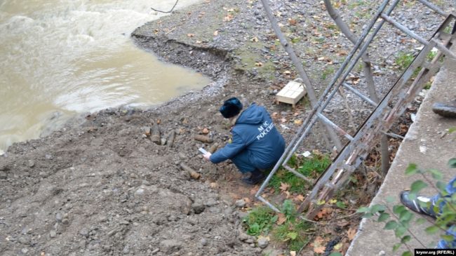 В Ялте приостановили расчистку реки Дерекойка из-за массового обнаружения снарядов,
