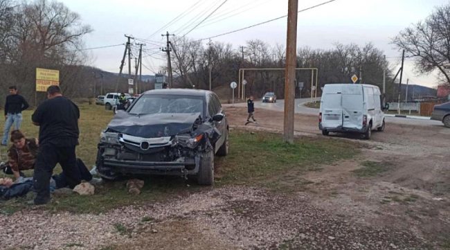 Пьяный водитель сбил в Симферопольском районе двух детей – мальчика и девочку, находившихся на тротуаре