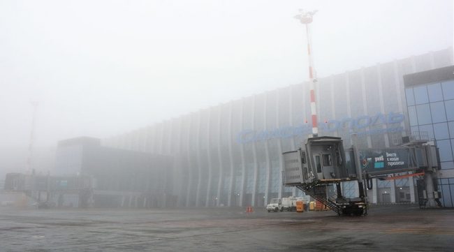 Прибытие самолетов в Симферополь задерживается из-за тумана