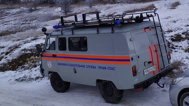 Спасатели Ялтинского АСО «КРЫМ-СПАС» оказали помощь туристам в районе горы Ай-Петри