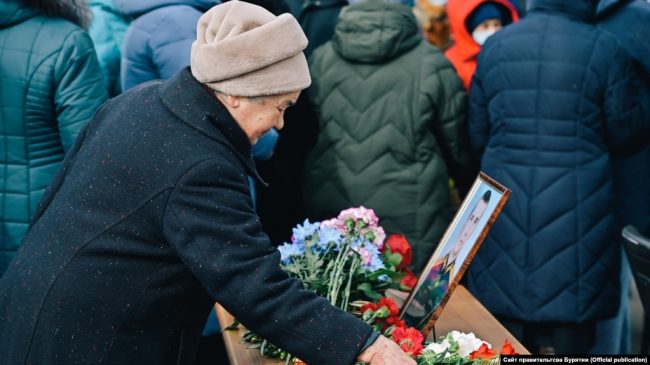 Похороны военного из Бурятии Ильи Семенова