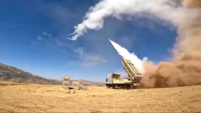 отовятся первые партии ракет класса «земля – земля» Fateh-110 и Zolfaghar